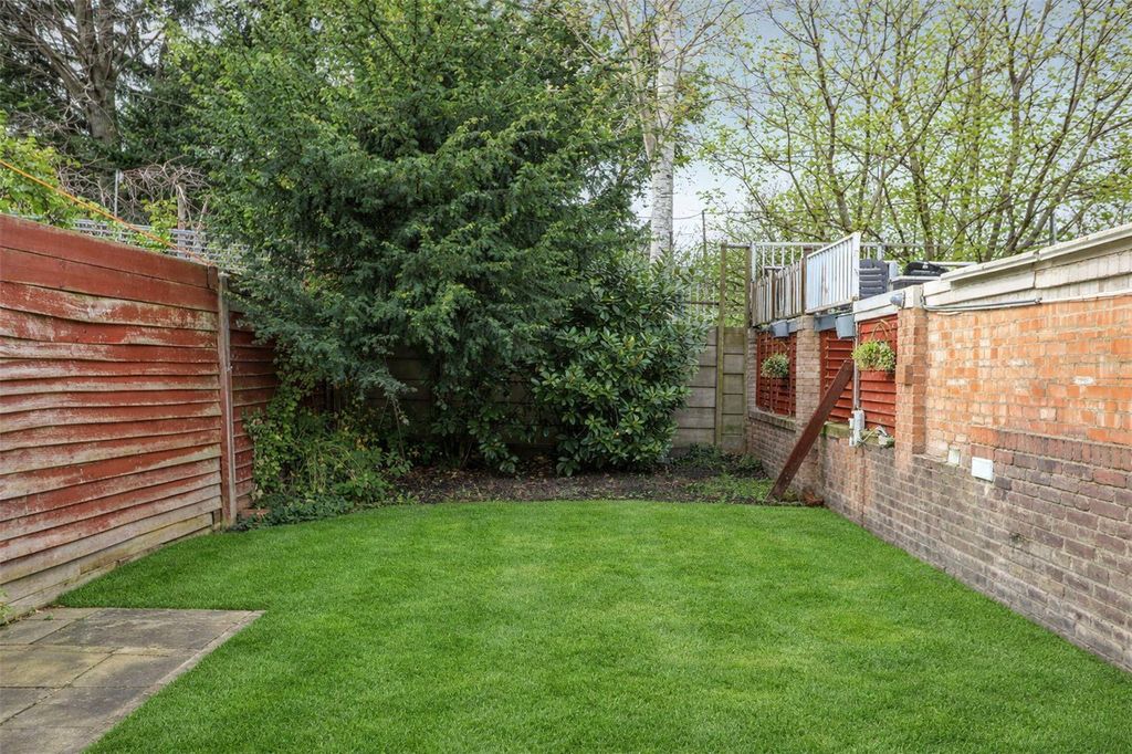 Property photo 2 of 7 Picture No. 04