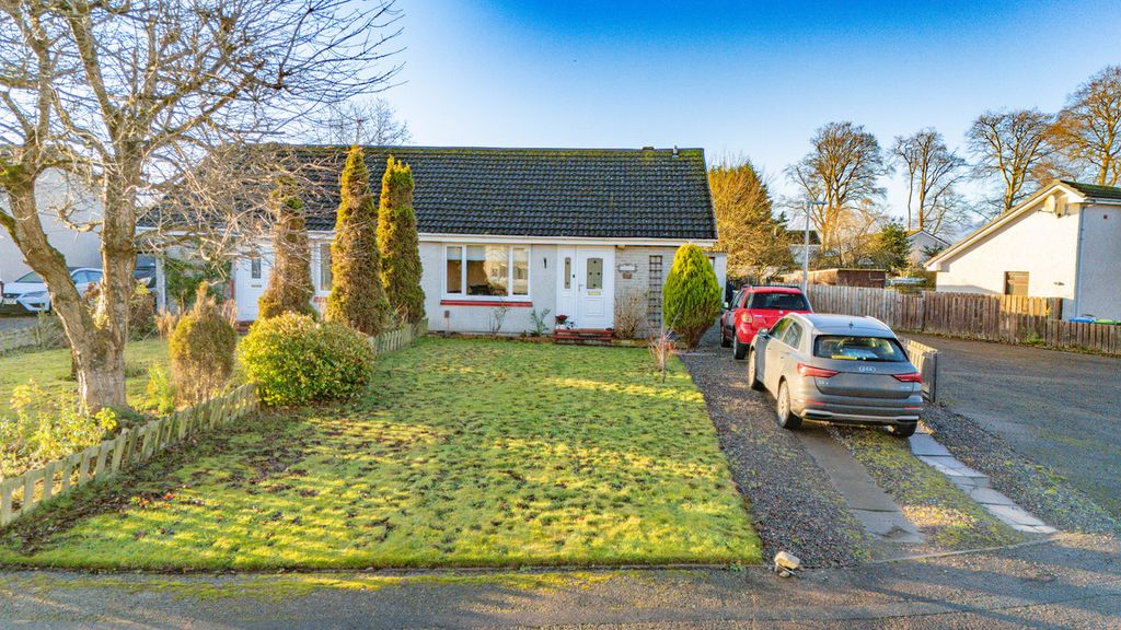 Property photo 1 of 30