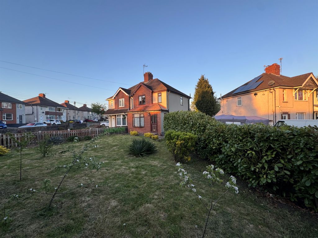 Property photo 2 of 18