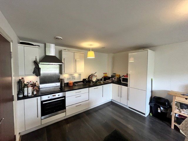 Property photo 3 of 6 Kitchen