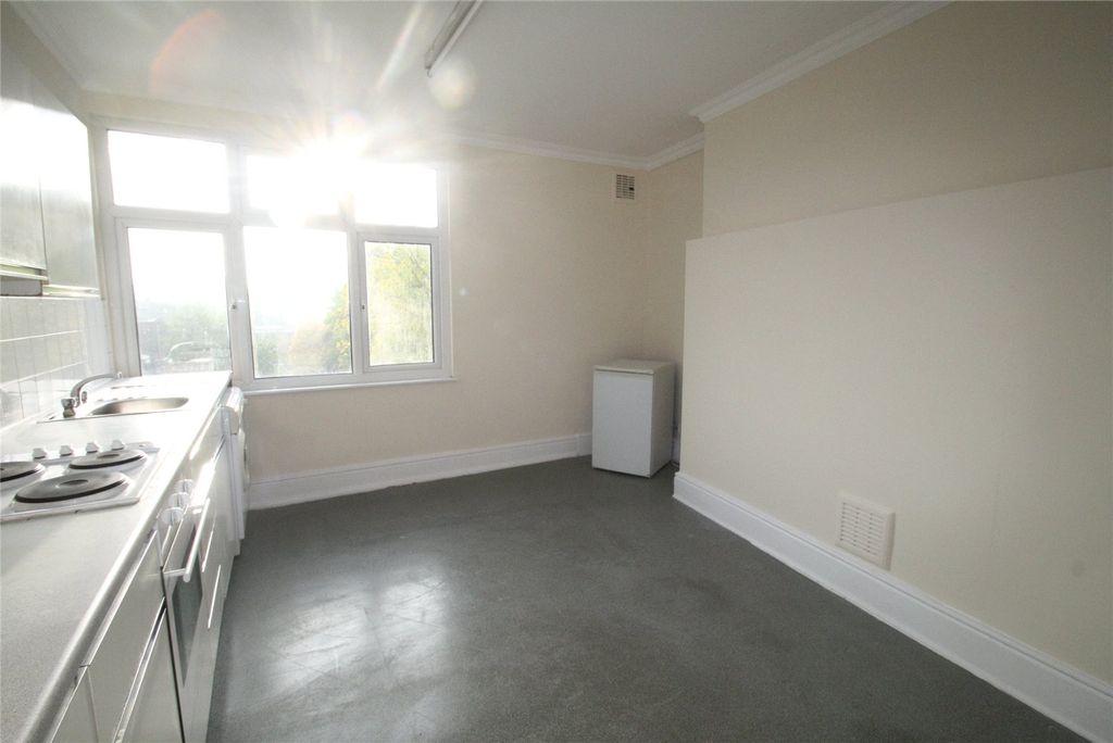 Property photo 3 of 5 Picture No. 03