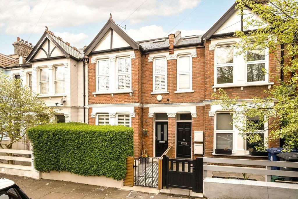 Property photo 1 of 9