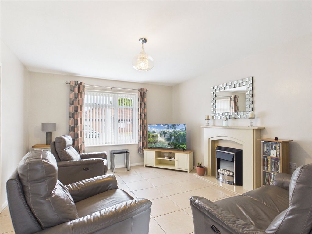 Property photo 2 of 12 Picture No. 12