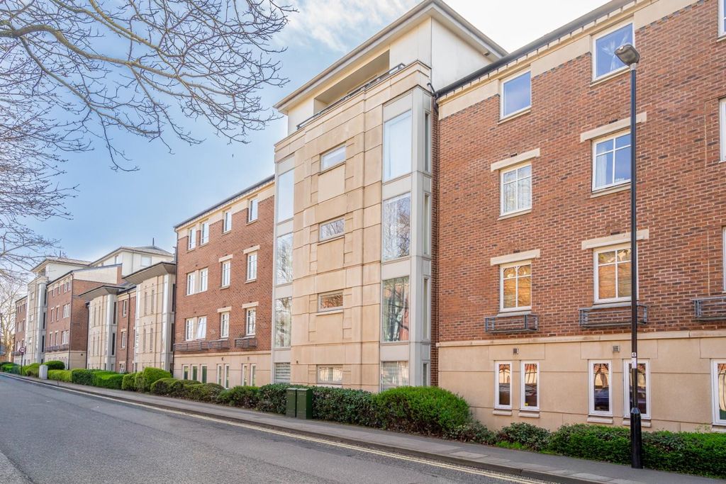 Property photo 1 of 15 Exterior