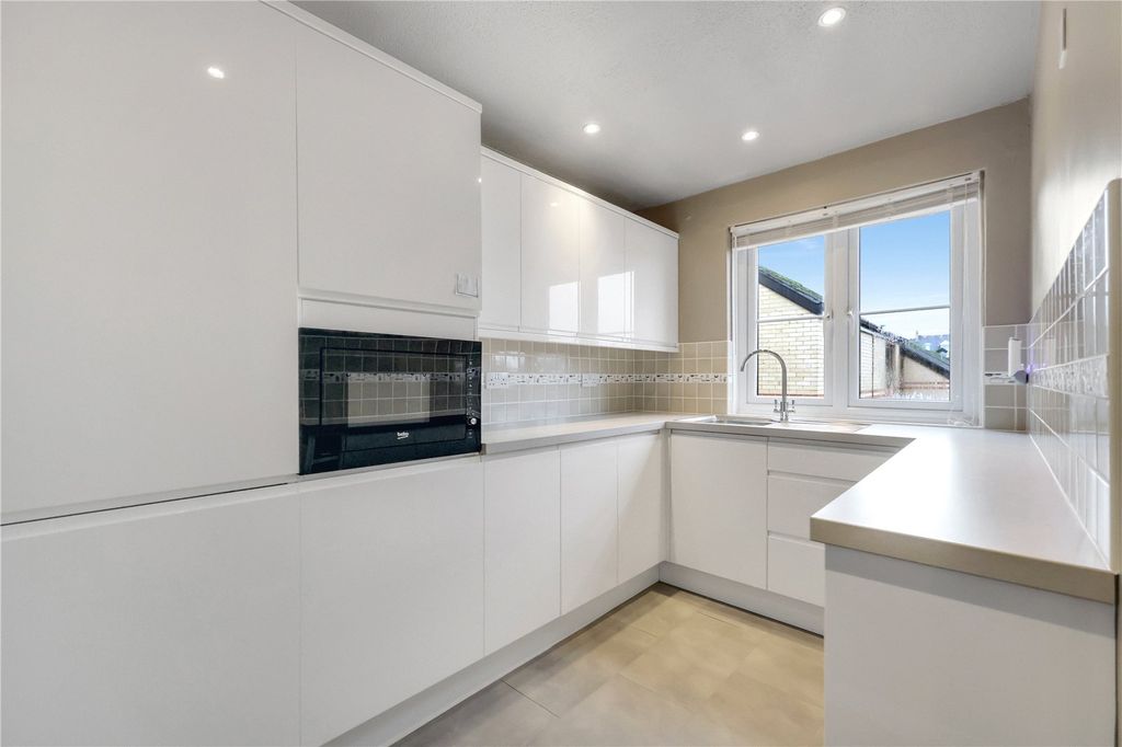 Property photo 3 of 12 Picture No. 05