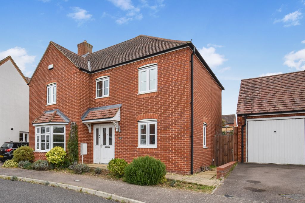 Property photo 1 of 27