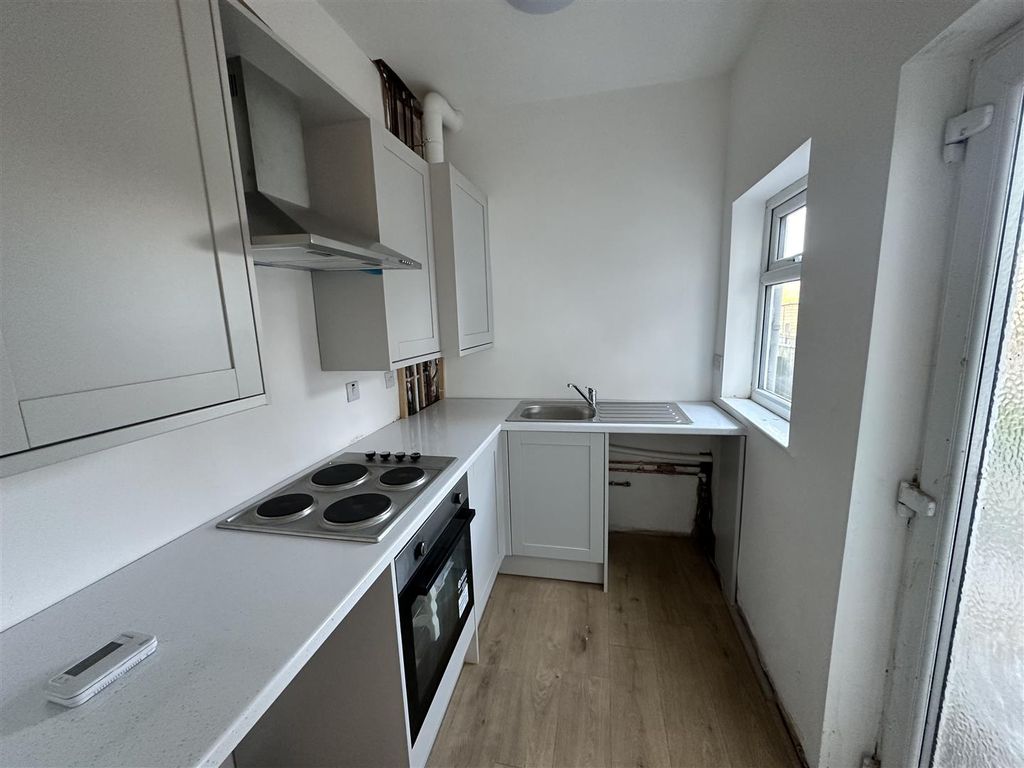 Property photo 2 of 8 Img_3434.Jpg