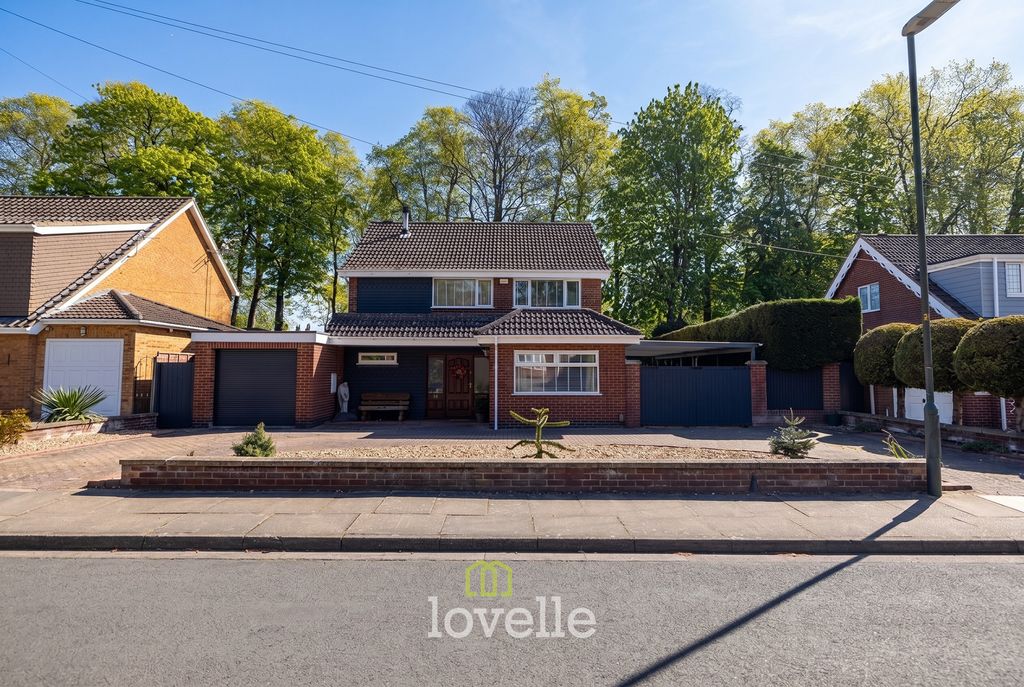 Property photo 1 of 47