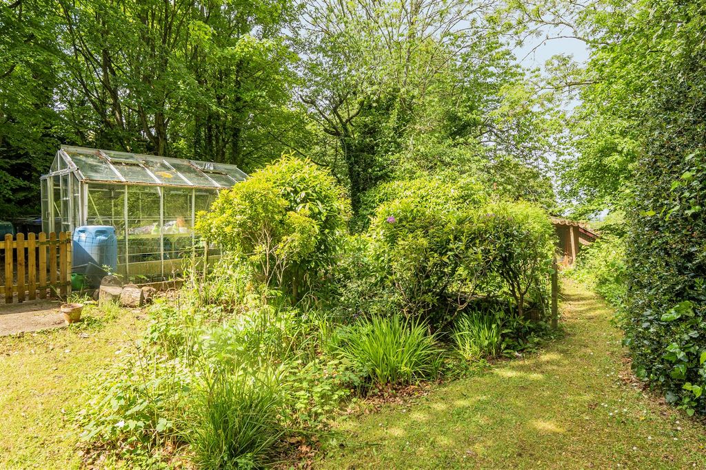 Property photo 2 of 20 1465282-20-6A0d9c5E3A1Ff.Jpg
