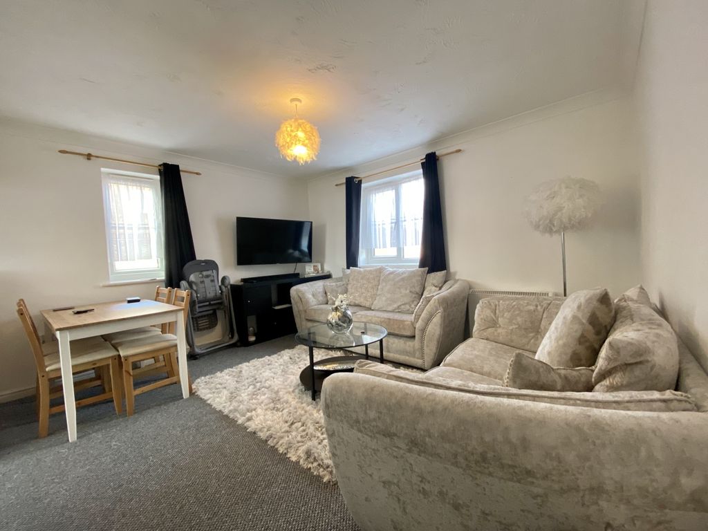 Property photo 3 of 7