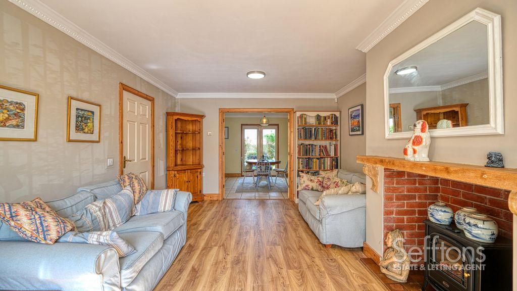 Property photo 3 of 33 Dscf9949_38