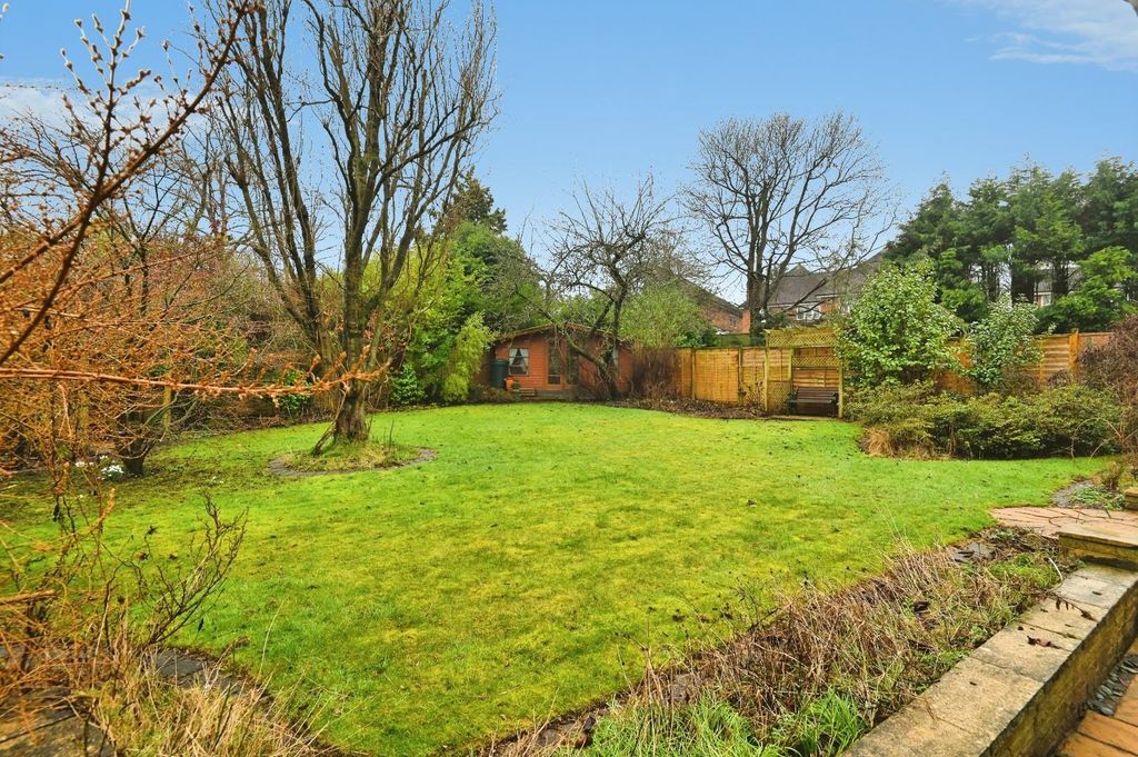 Property photo 3 of 34 22Roc26.Jpg