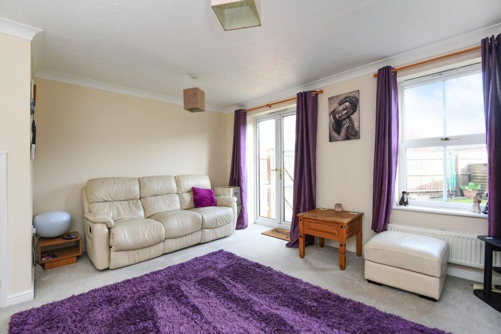 Property photo 2 of 7