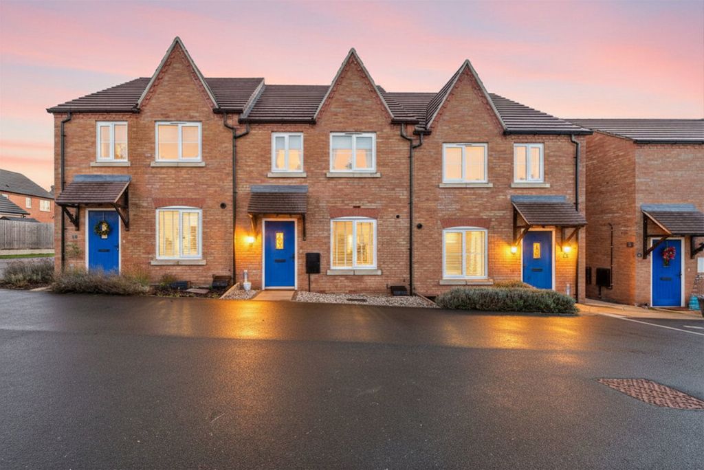 Property photo 1 of 21