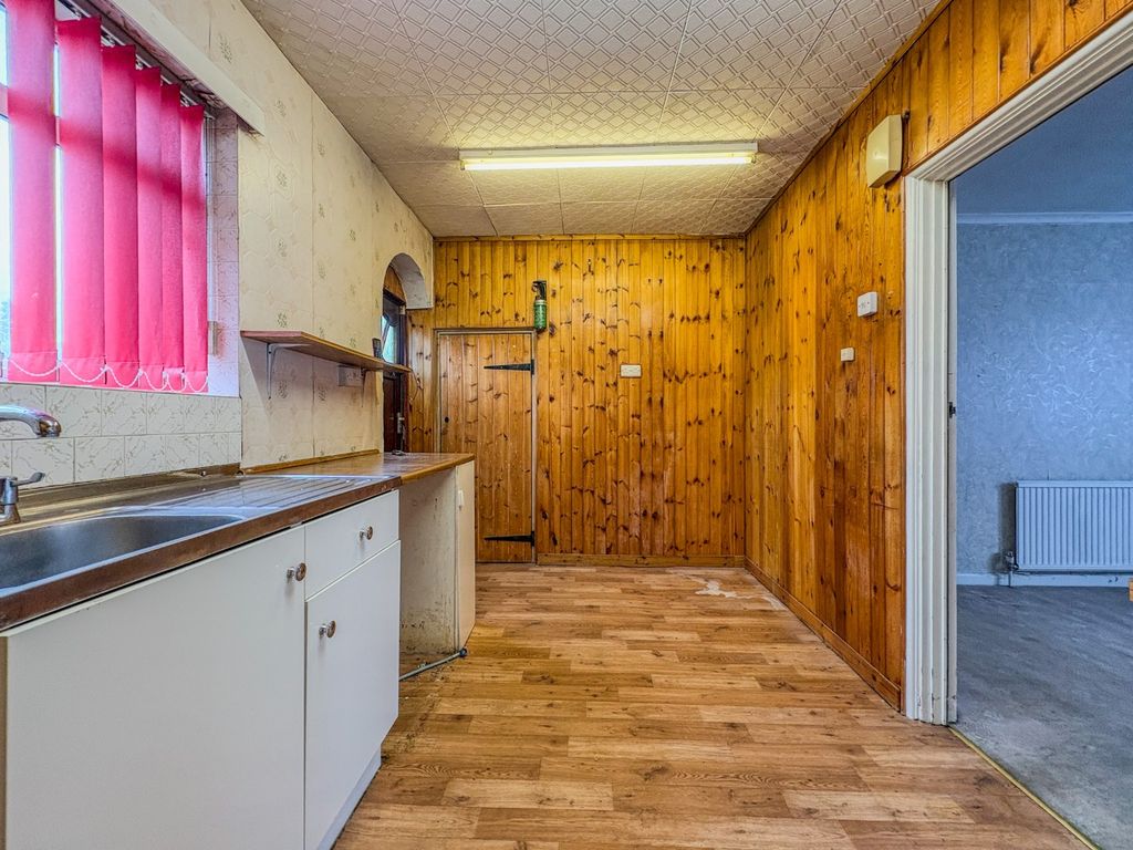 Property photo 2 of 20 4576304