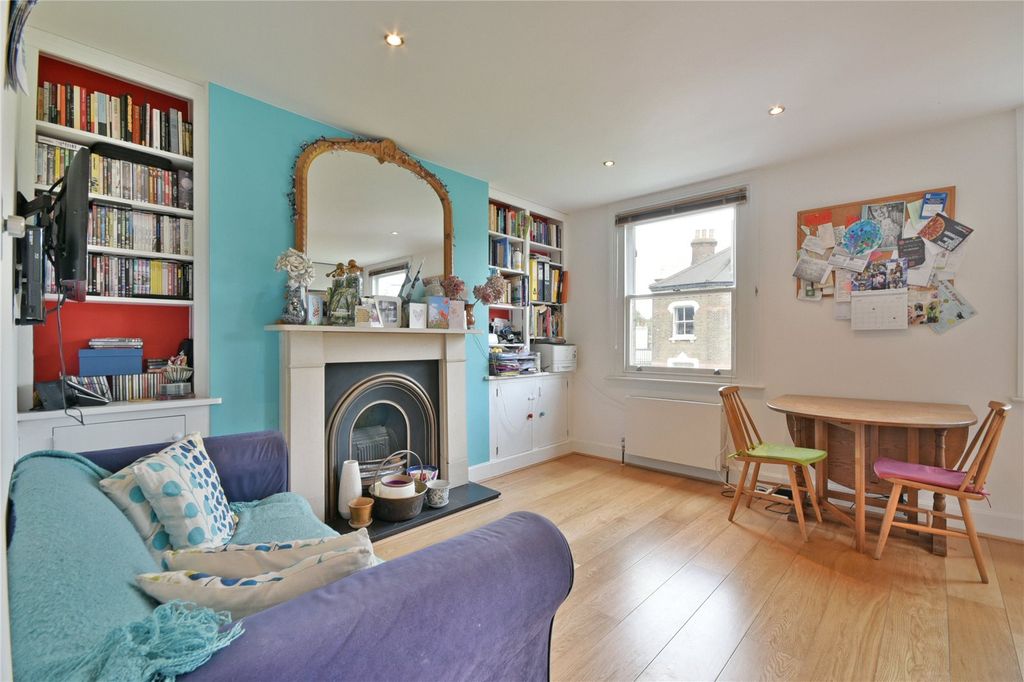 Property photo 2 of 11 Picture No. 05