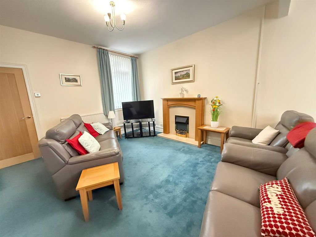 Property photo 2 of 18 2.Jpg