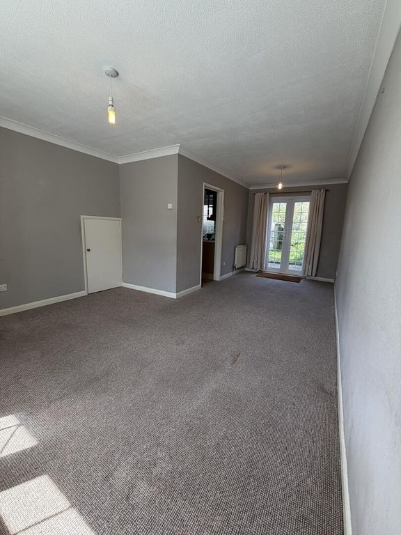 Property photo 2 of 13 Living Room