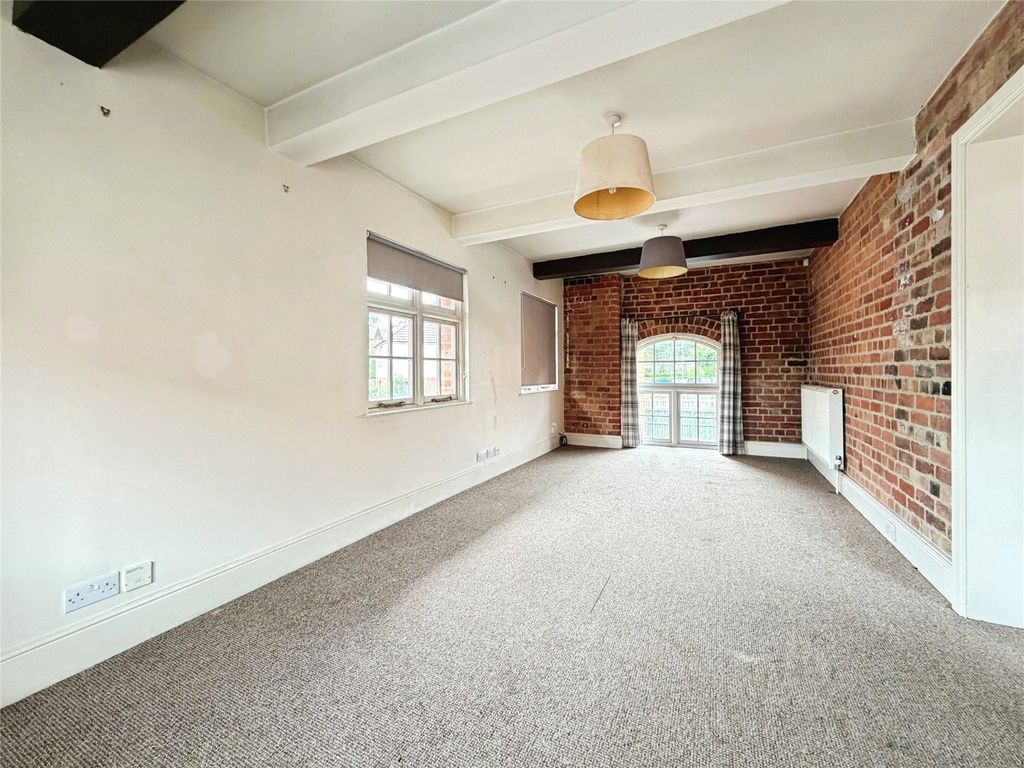 Property photo 3 of 10 Picture No. 08