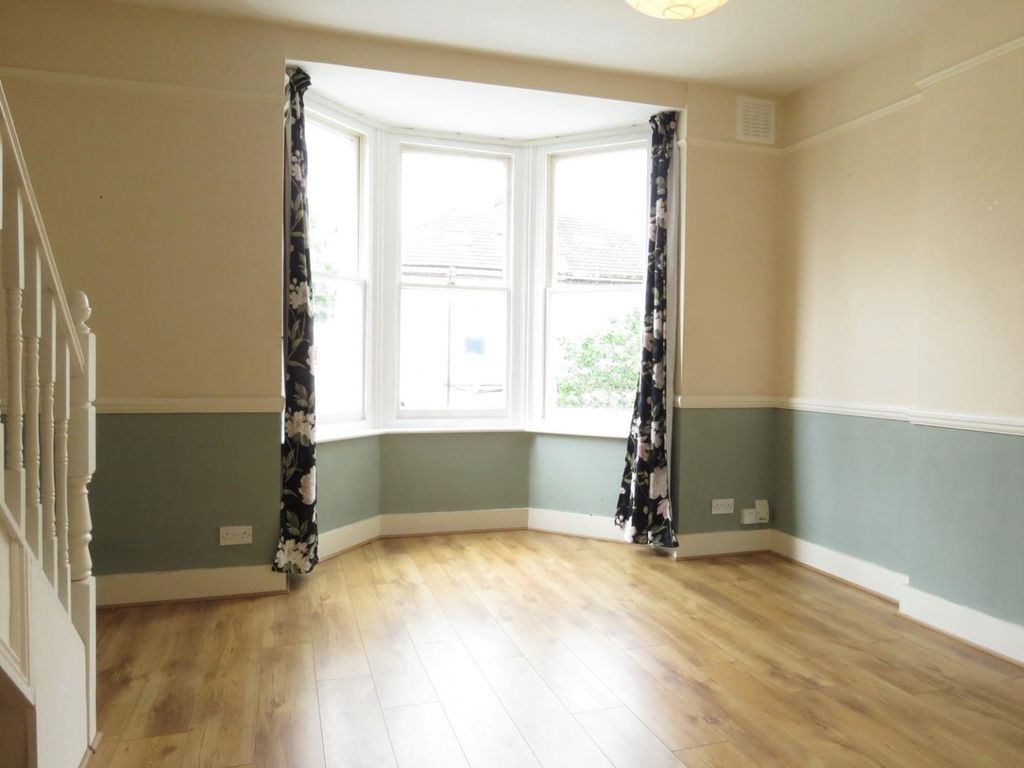 Property photo 2 of 7 2.Jpg