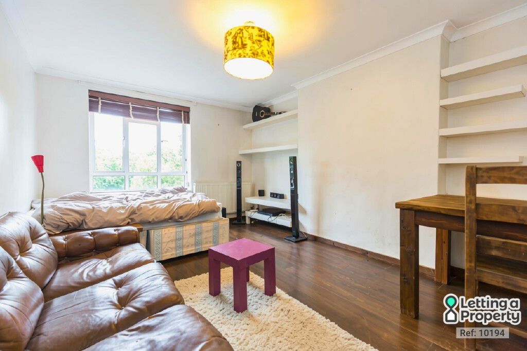 Property photo 3 of 11