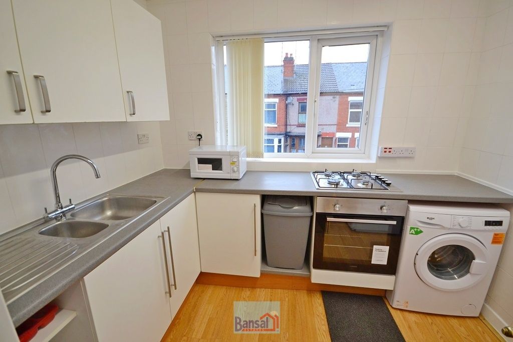 Property photo 2 of 14