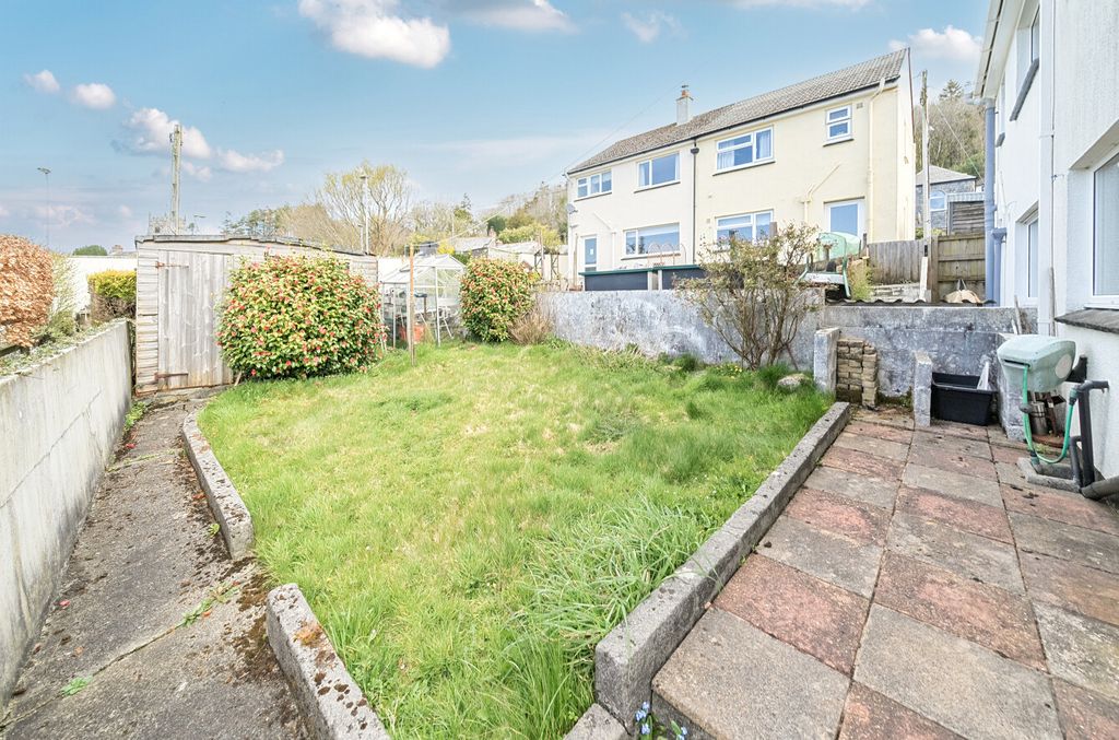 Property photo 2 of 16 2 - External