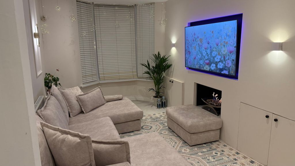 Property photo 3 of 21