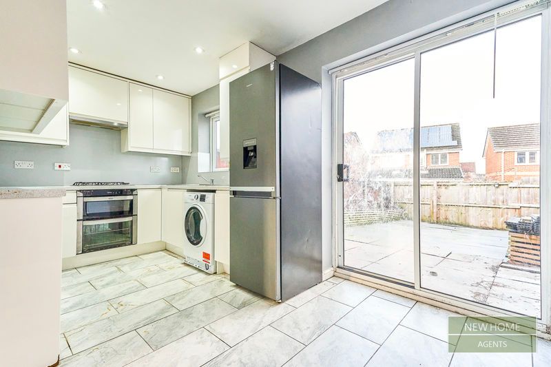 Property photo 2 of 19 Photo 13