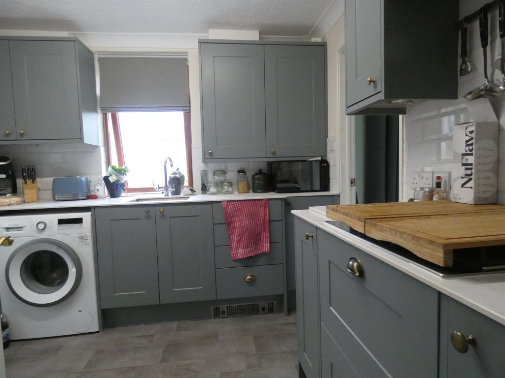 Property photo 3 of 13