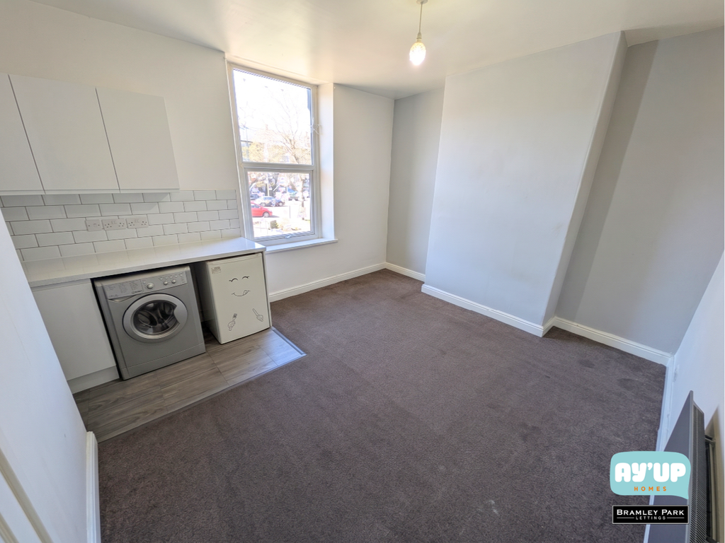 Property photo 1 of 4