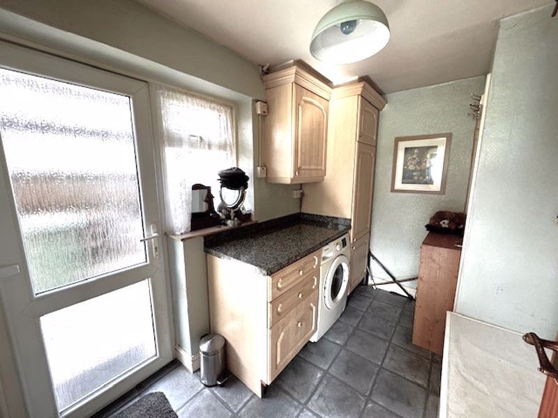 Property photo 2 of 12 Photo 9