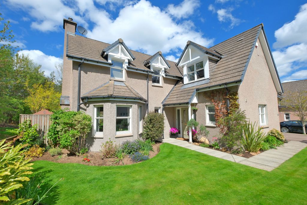 Property photo 1 of 70