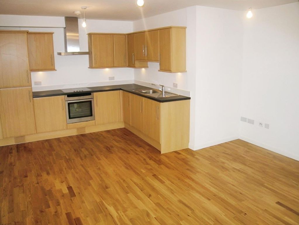 Property photo 3 of 4 22d36344-Flat 206 20Holywell 20rd 20Kitchen.Jpg