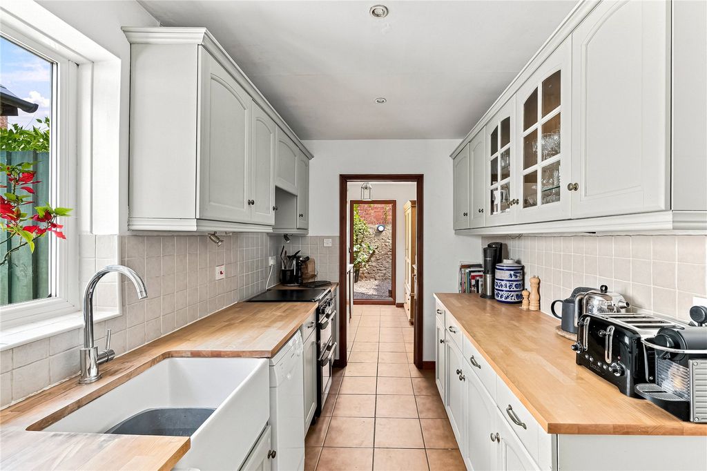 Property photo 3 of 26 Picture No. 30