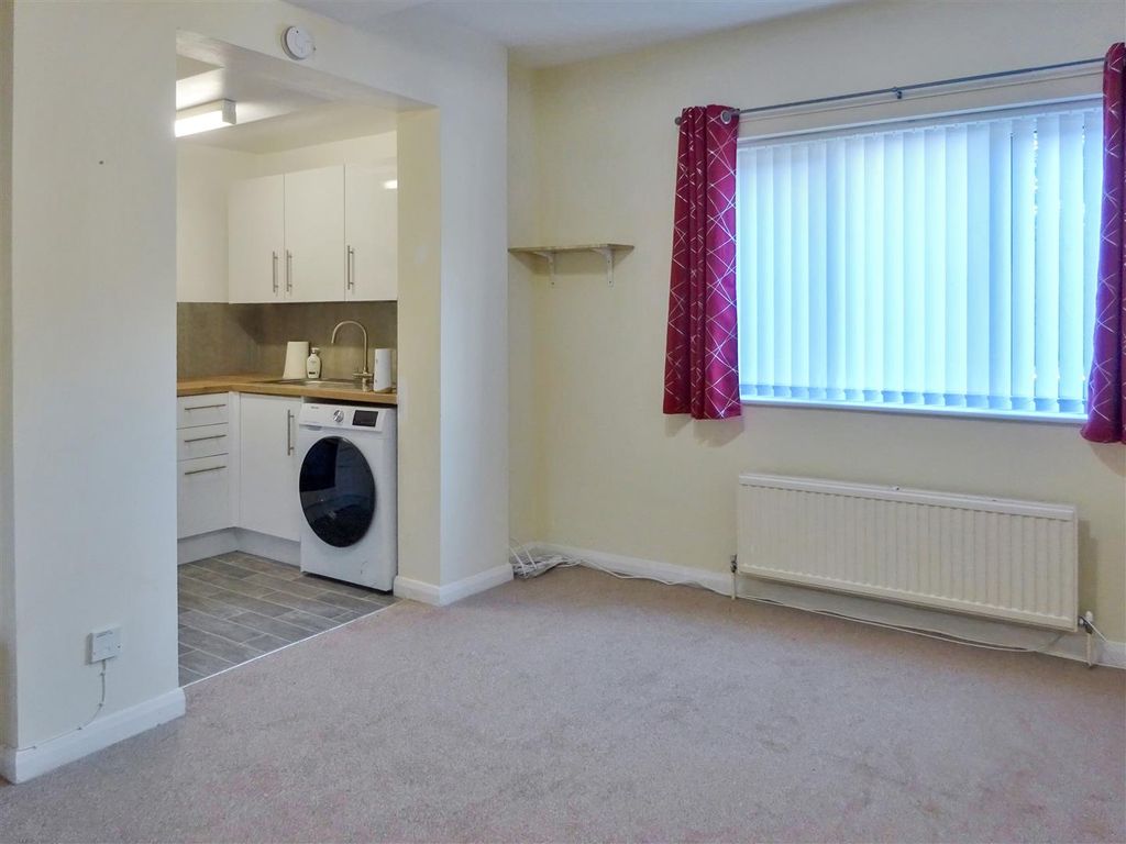 Property photo 3 of 9 Dsc04493.Jpg