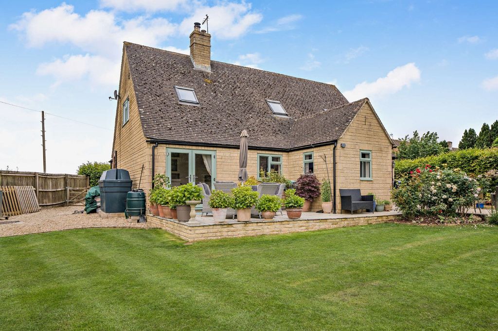 Property photo 1 of 18 Picture No. 04