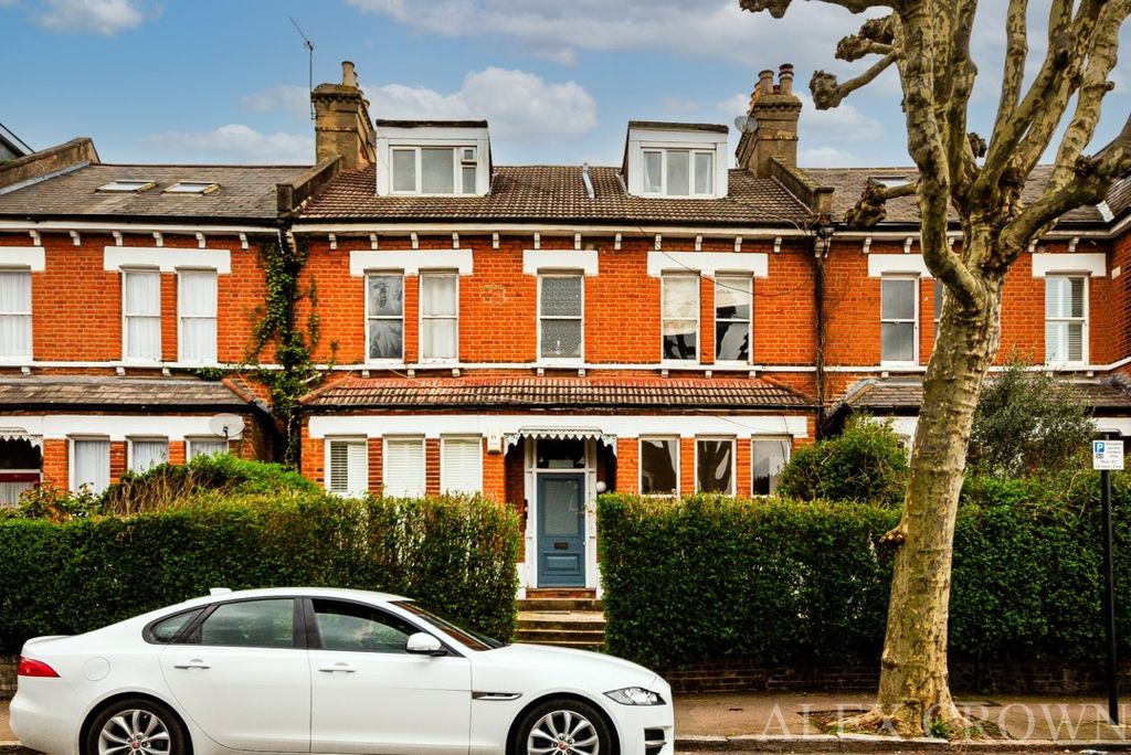 Property photo 1 of 7