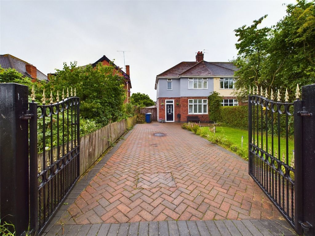 Property photo 1 of 15 Picture No. 37