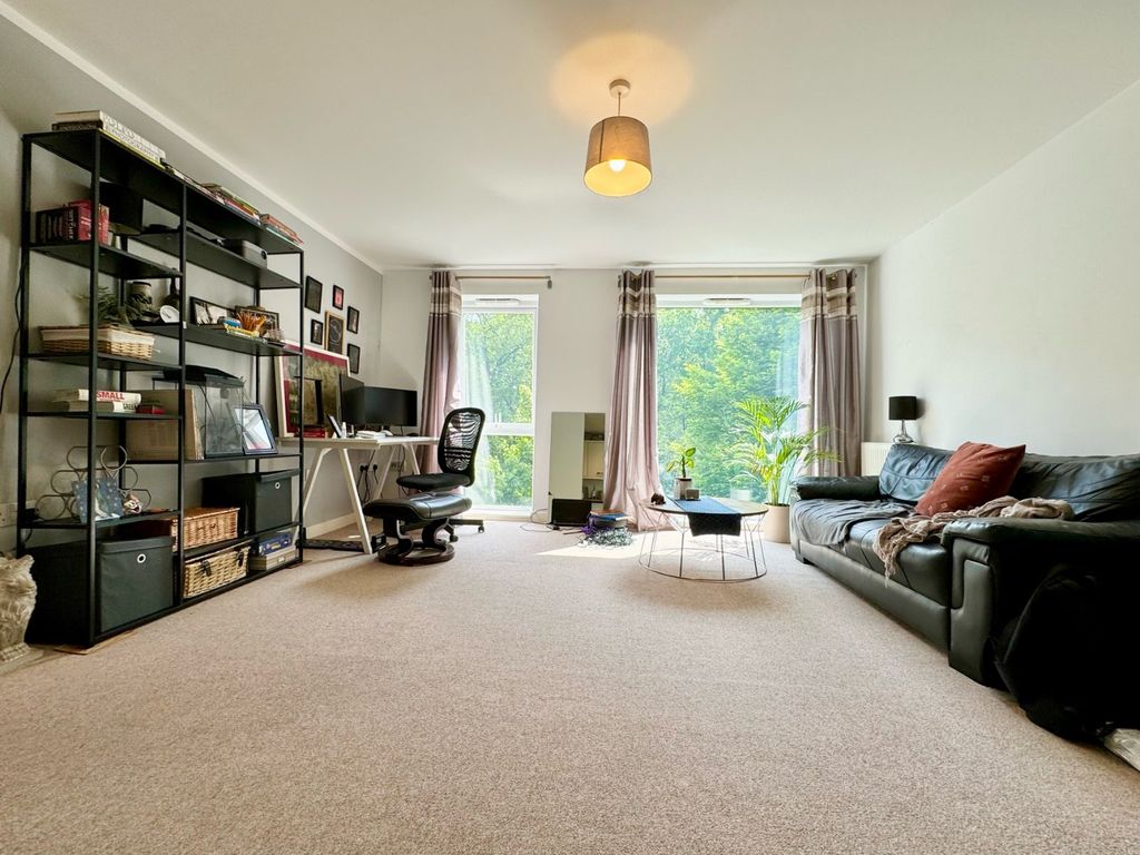 Property photo 2 of 11 Picture No. 04