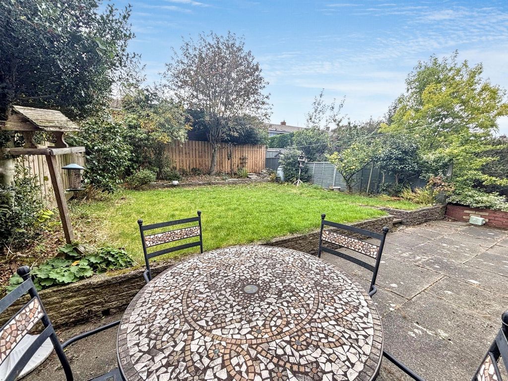 Property photo 3 of 3