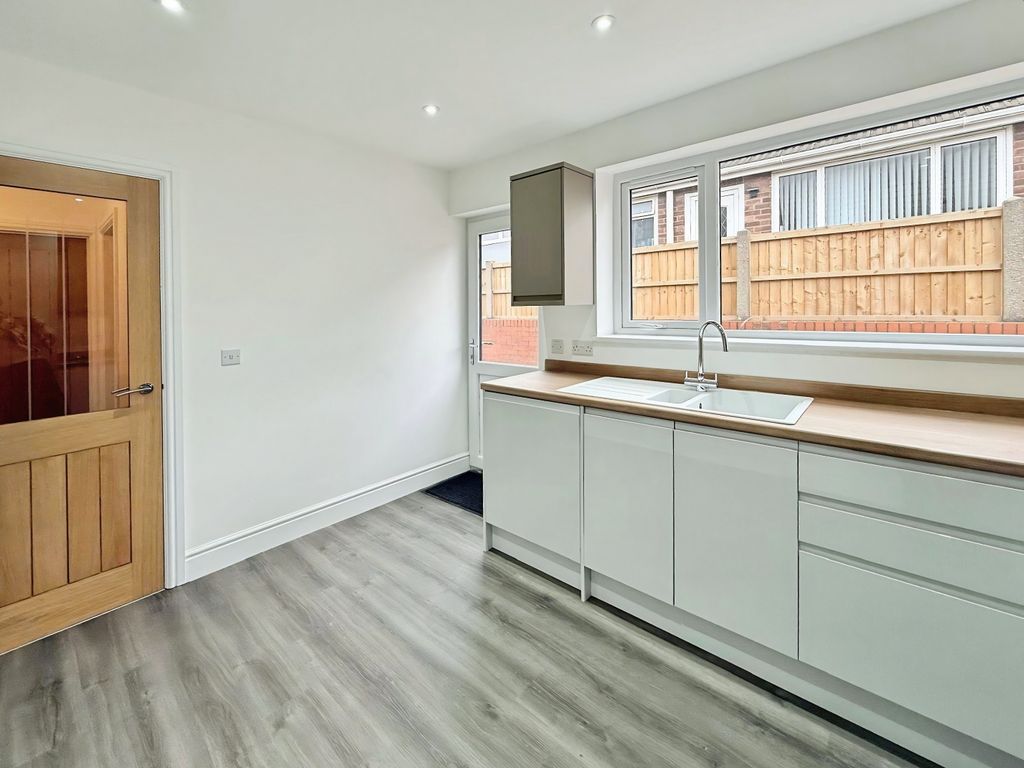 Property photo 3 of 16 1Aa4d6Ec-Whatsapp 20Image 202026-03-04 20At 2010.5