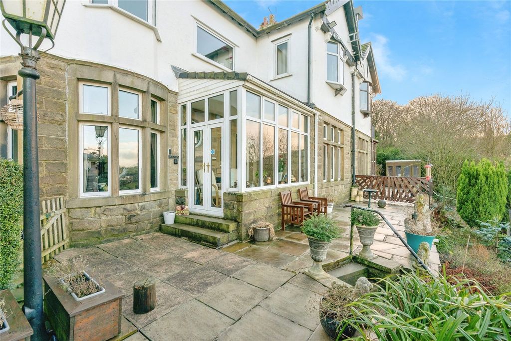 Property photo 1 of 45 Picture No. 46