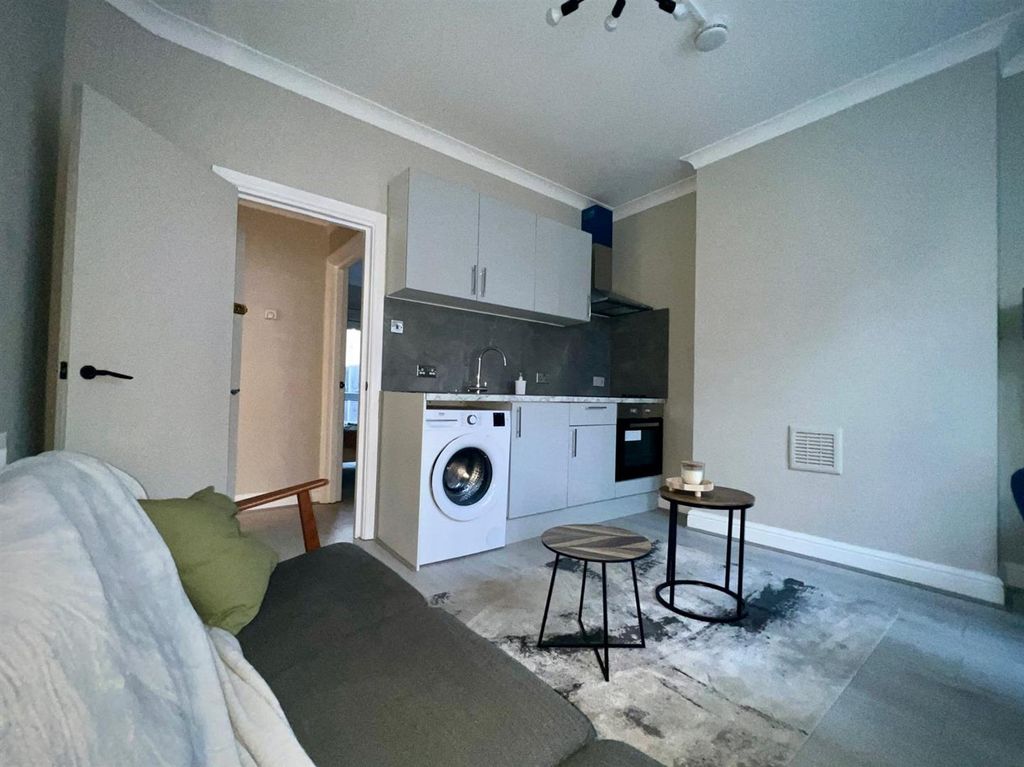 Property photo 3 of 8 Whatsapp Image 2025-12-10 At 06.47.53_B36F89E5.Jpg