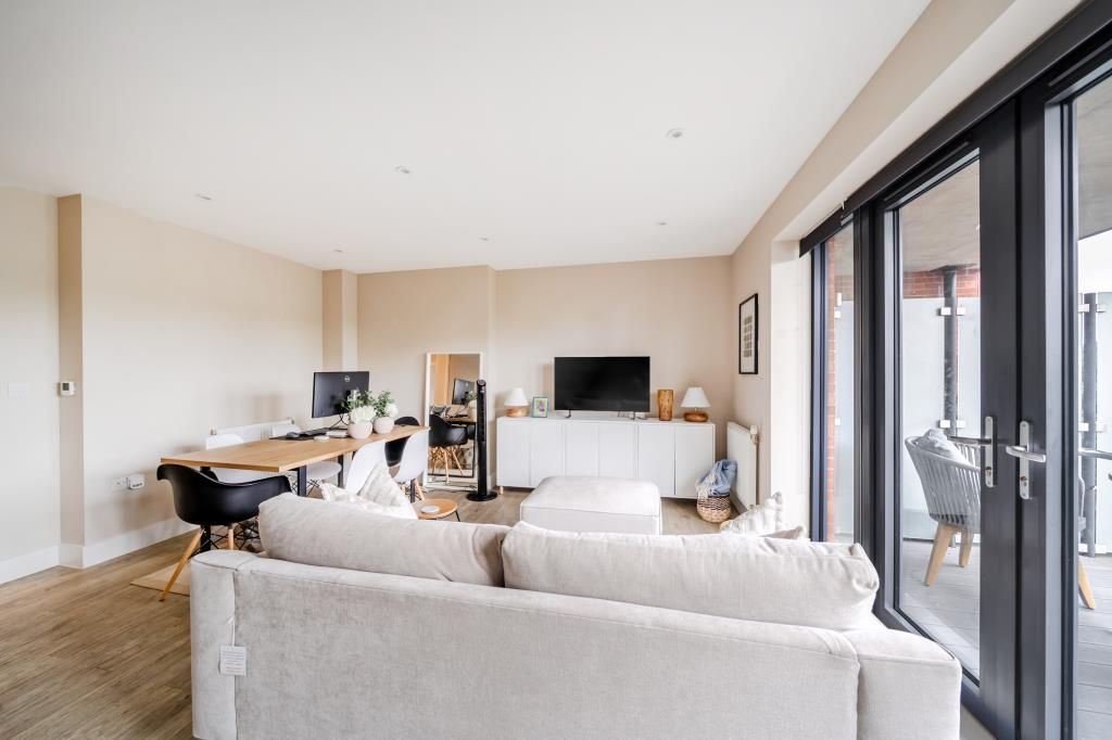 Property photo 3 of 21 Reception Room