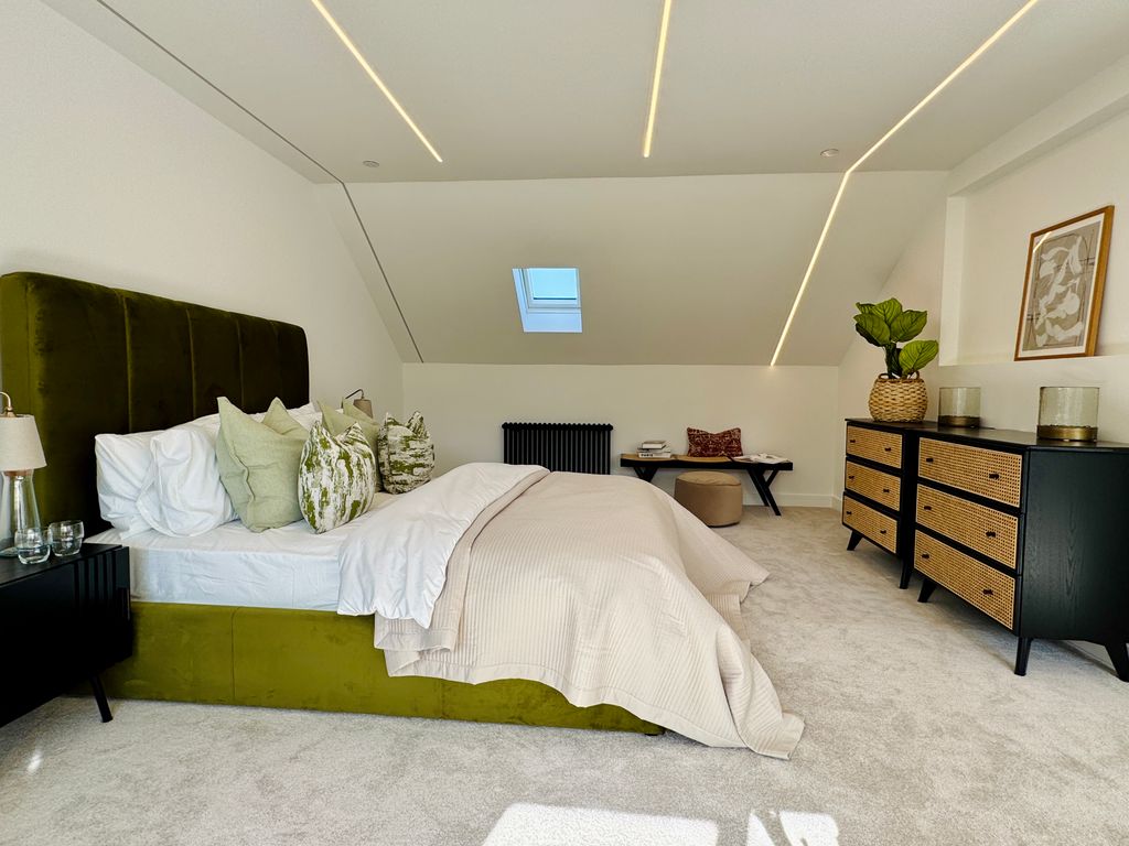 Additional image 16 of 5 bed property to rentClos Y Gorlan, Llanelli SA14