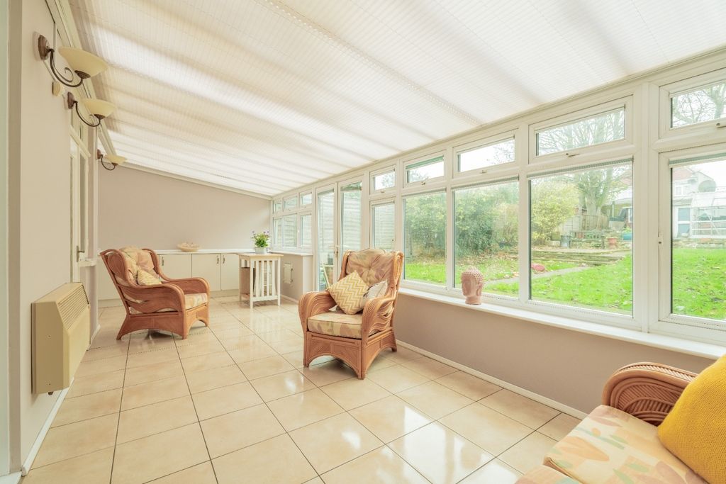 Property photo 3 of 23 4605754