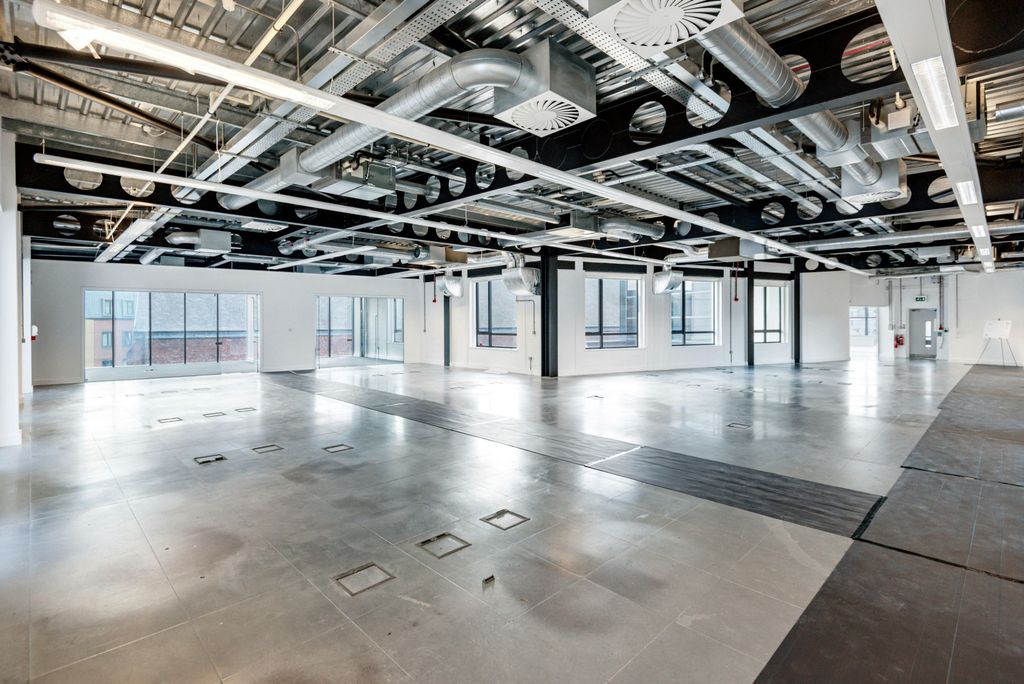 Property photo 3 of 19 Generator Studios Newcastle 11 Of 93.Jpg