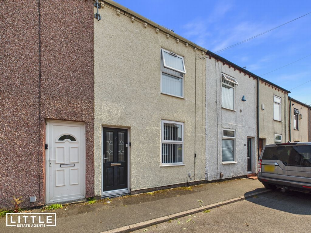 Property photo 1 of 18 Photo 8