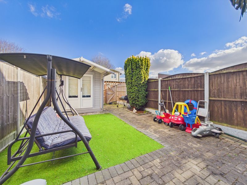 Property photo 3 of 18 Photo 16